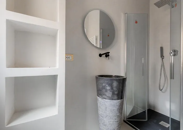 Maison Gil Santucci 3* Bolonia