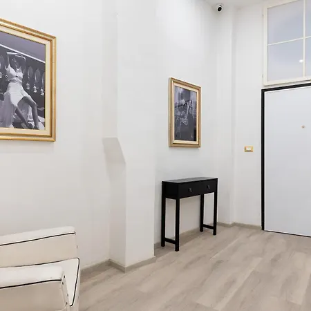 Maison Gil Santucci 3* Болонья