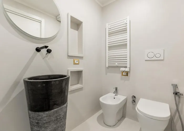 Maison Gil Santucci Bologna